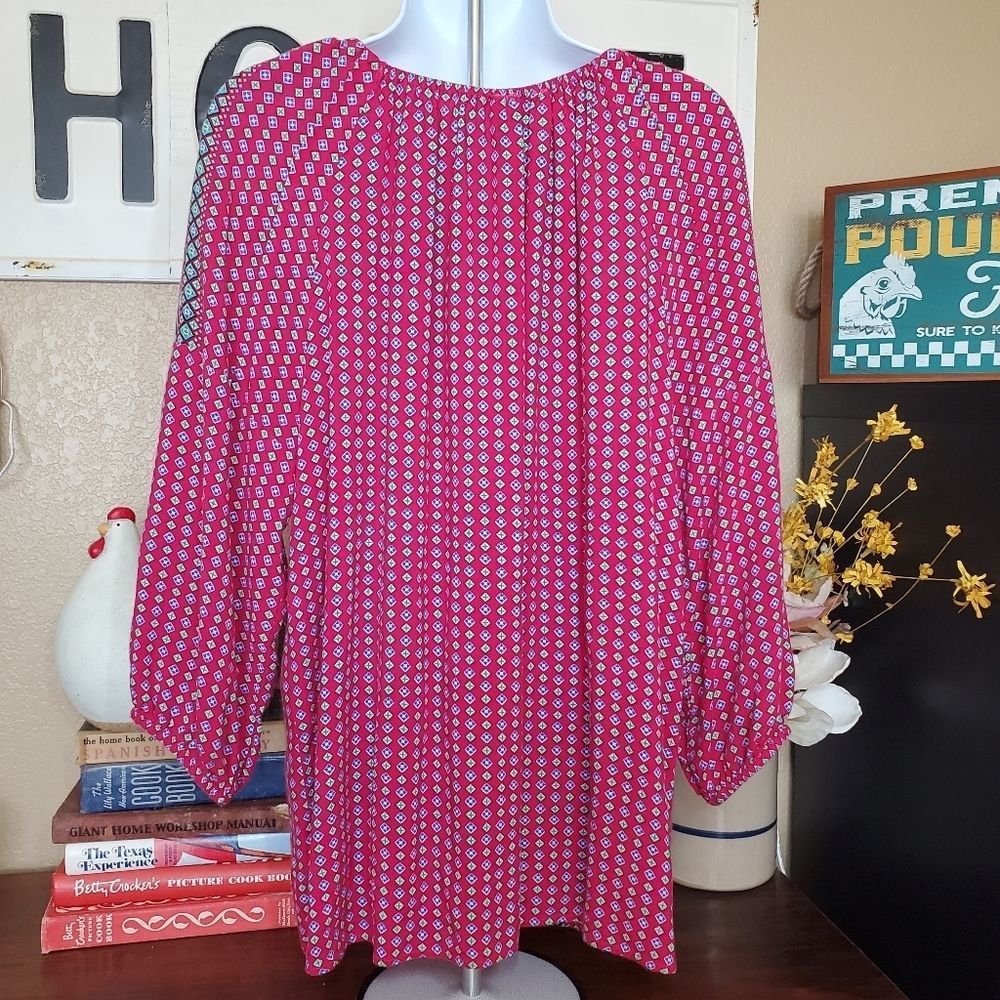Intro Tunic with Fringe Accents Size M - Picture 2 of 4